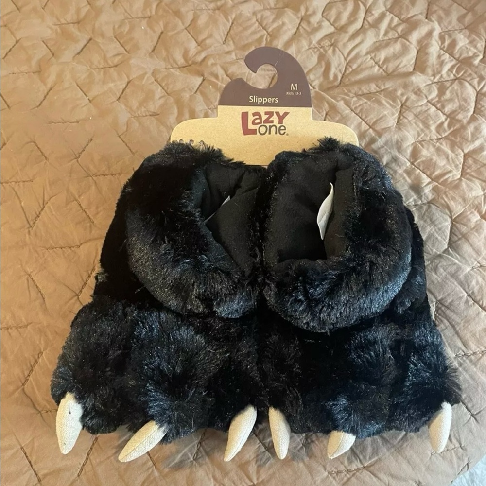 Lazy One bear paws slippers kids size Medium 13-3 new with tags